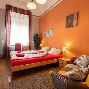 Hostal Pesto